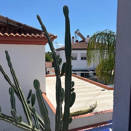 Mex Apartment Майрена дел Алхарафе Екстериор снимка