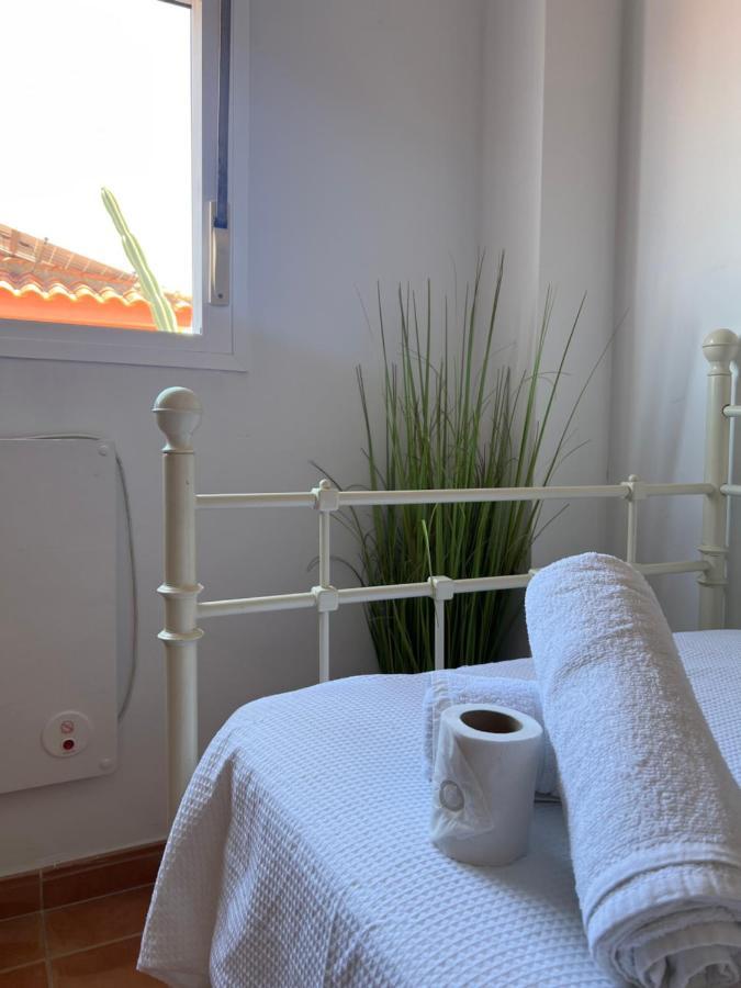 Mex Apartment Майрена дел Алхарафе Екстериор снимка