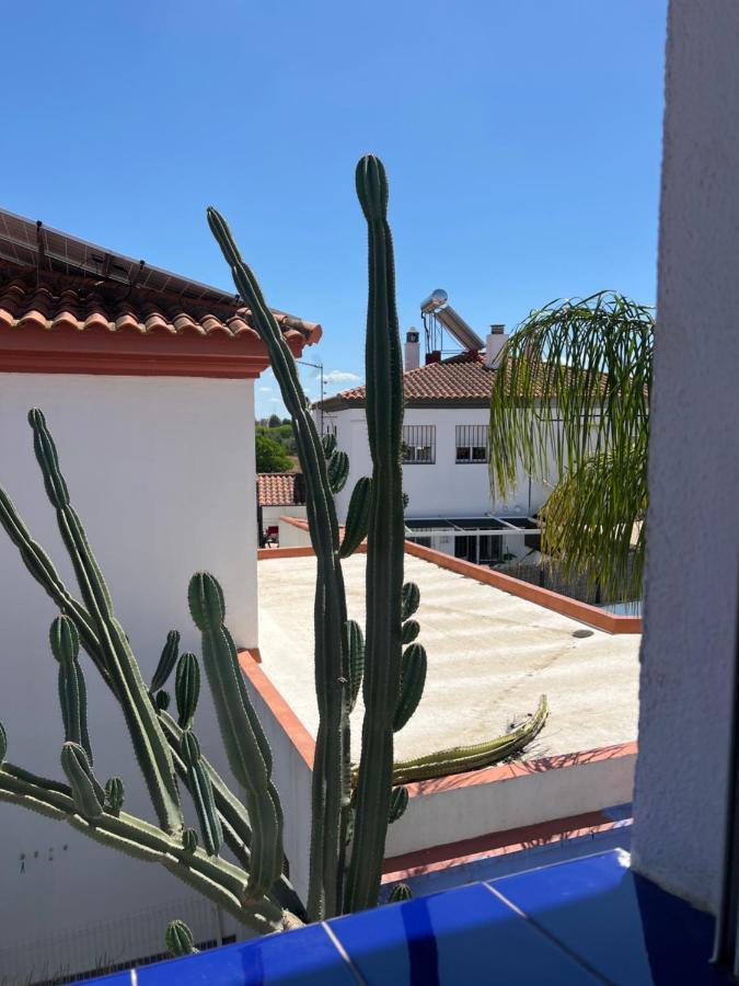 Mex Apartment Майрена дел Алхарафе Екстериор снимка